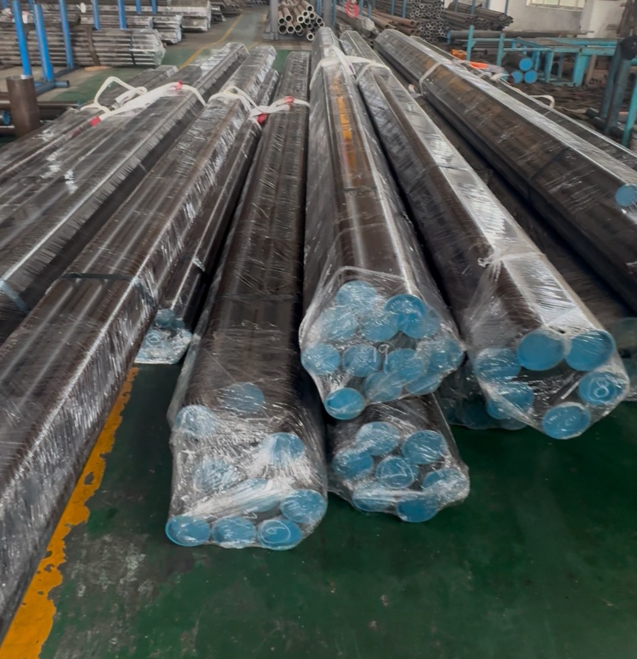 Τελευταία εταιρικά blogs για Το Wuxi Chunfa's Full Container of Honing Tubes εξάγεται στο εξωτερικό